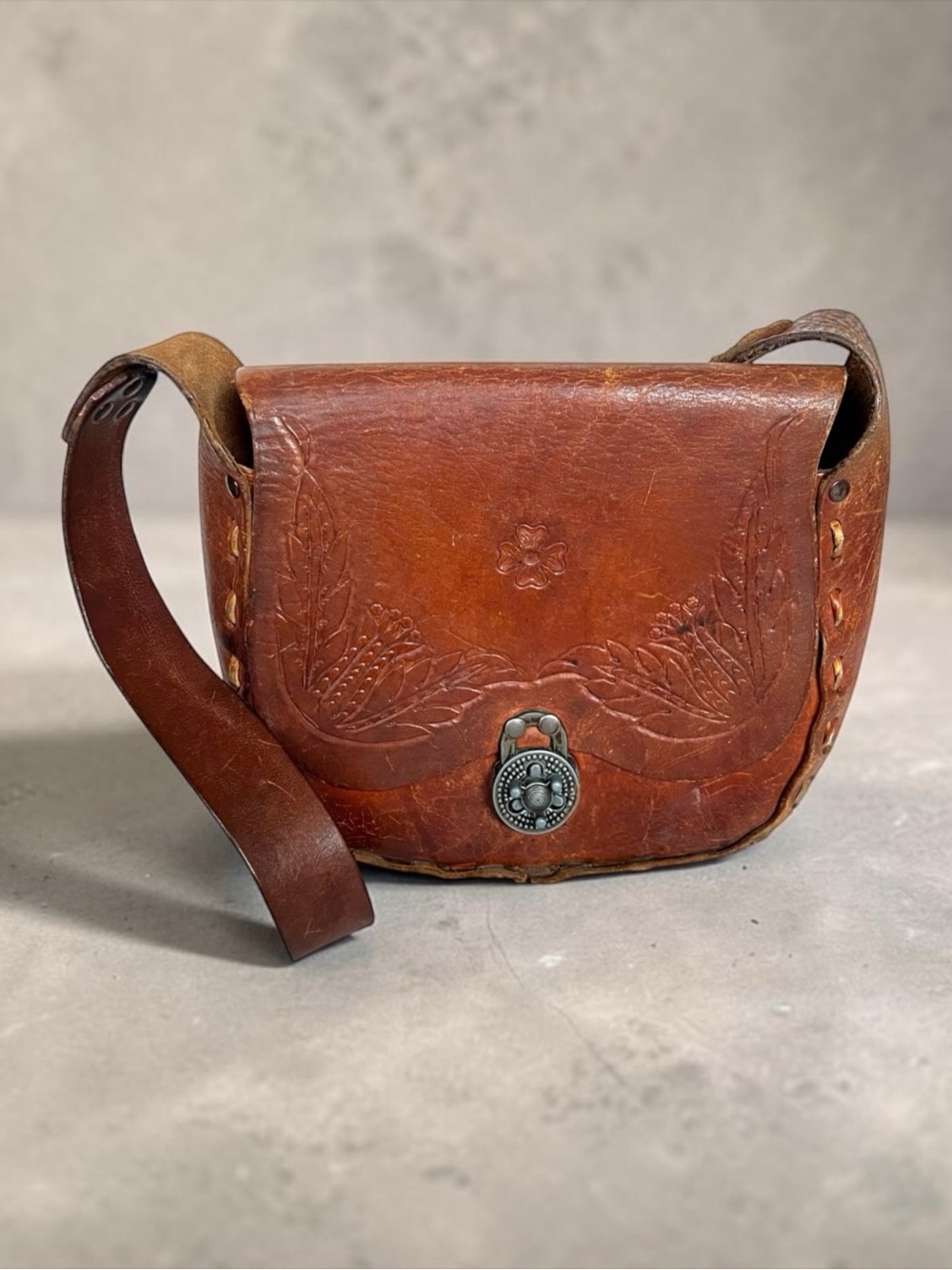 Vintage 70s Hand Tooled Leather Crossbody Saddle Bag Brown Boho Western Purse